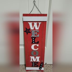 Welcome Sign for Door - Vertical Hanging
